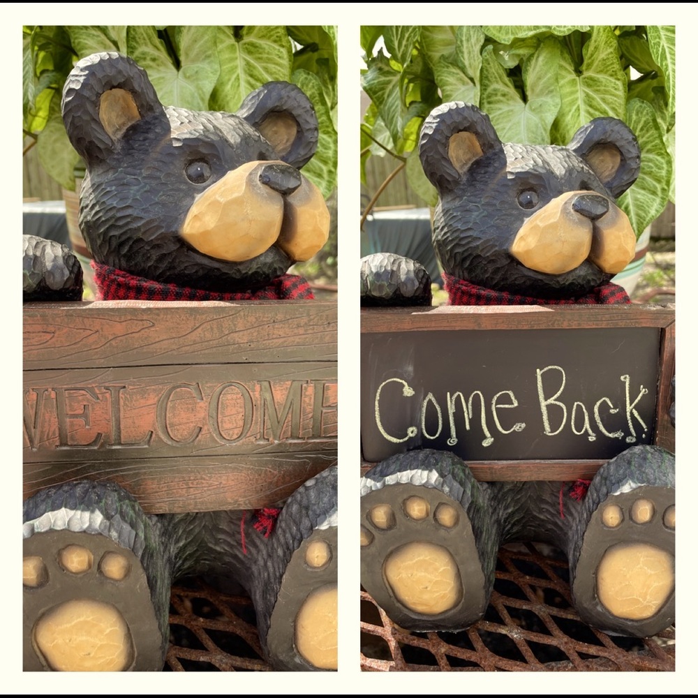 Welcome Bear sign